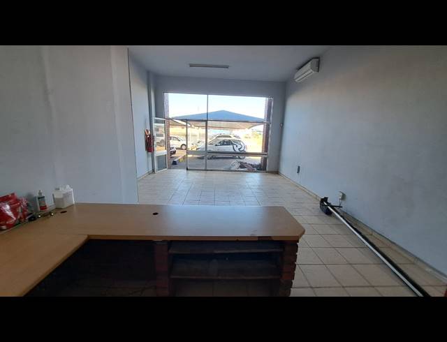 230M² MINI FACTORY TO LET IN RICHARDS BAY CENTRAL